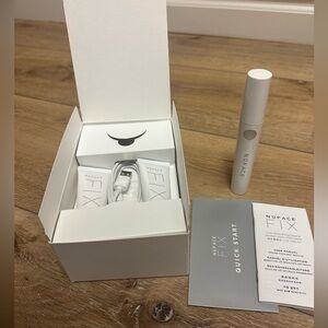 BNIB NuFace FIX line smoothing device